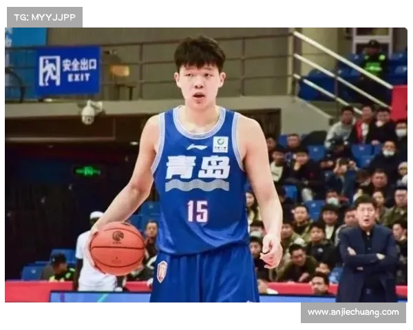 杨瀚森 NBA 首秀,易建联复出之路再陷迷雾 杨瀚森 NBA 首秀,易建联复出之路再陷迷雾